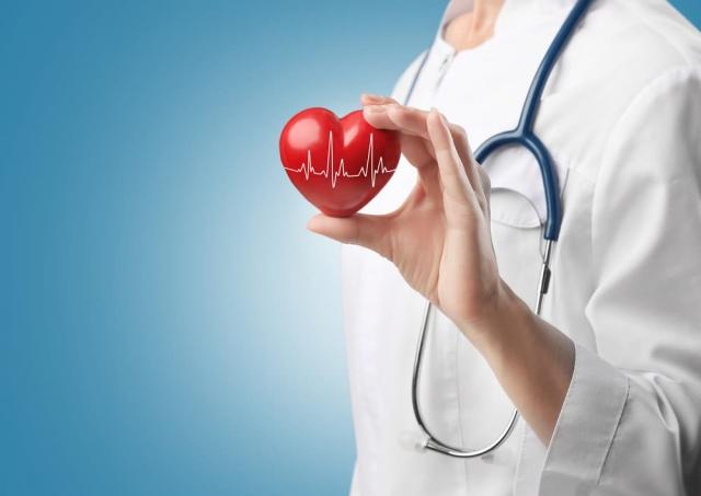 Beat by Beat - Chronicles of a Compassionate Cardiologist Richard Zelman MD